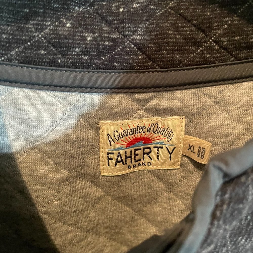 Faherty Epic Quilted Pullover Jacket - image 5